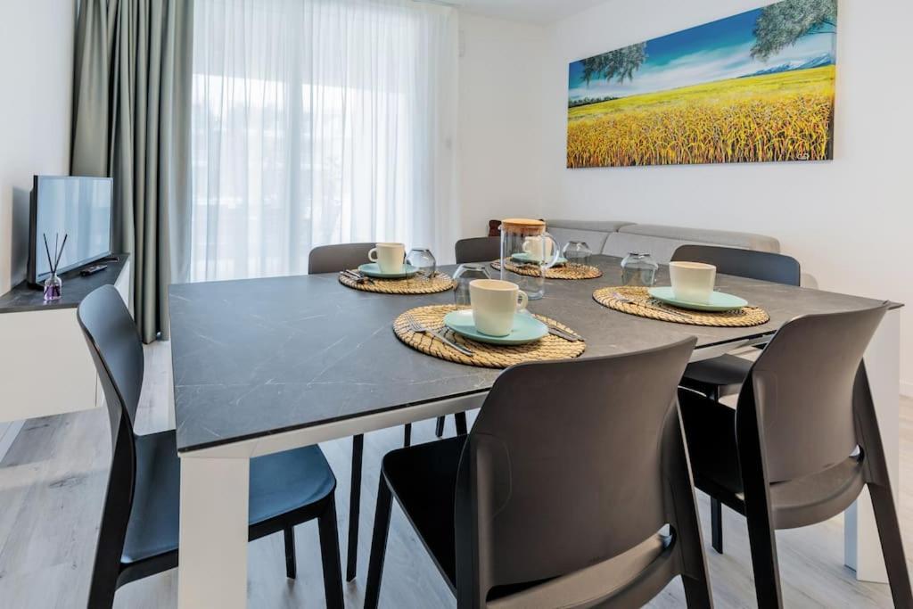 Wave Island! Luxury Resort A Jesolo - Piscina E Park Free! Esterno foto
